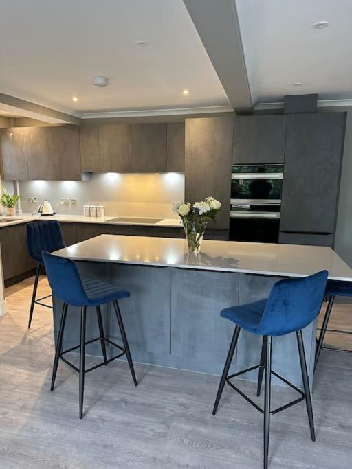 Cameron Coach House Modern Property In Murrayfield Edinburgh Dış mekan fotoğraf
